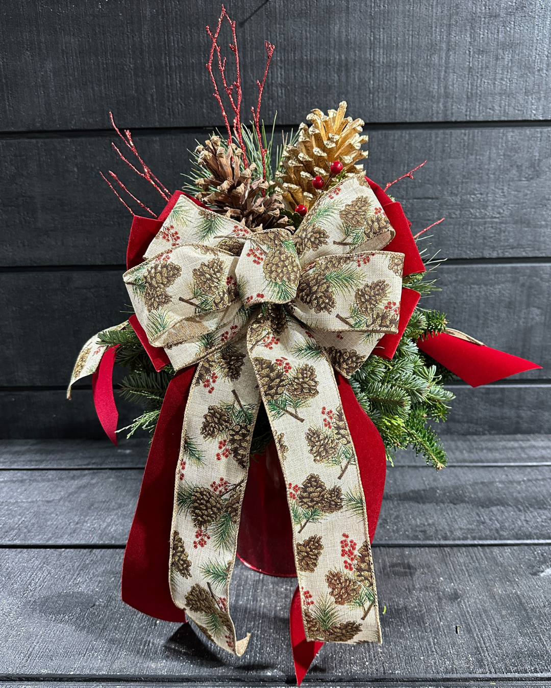 7'' Decorated Pinecone Red Tin (Xmas)