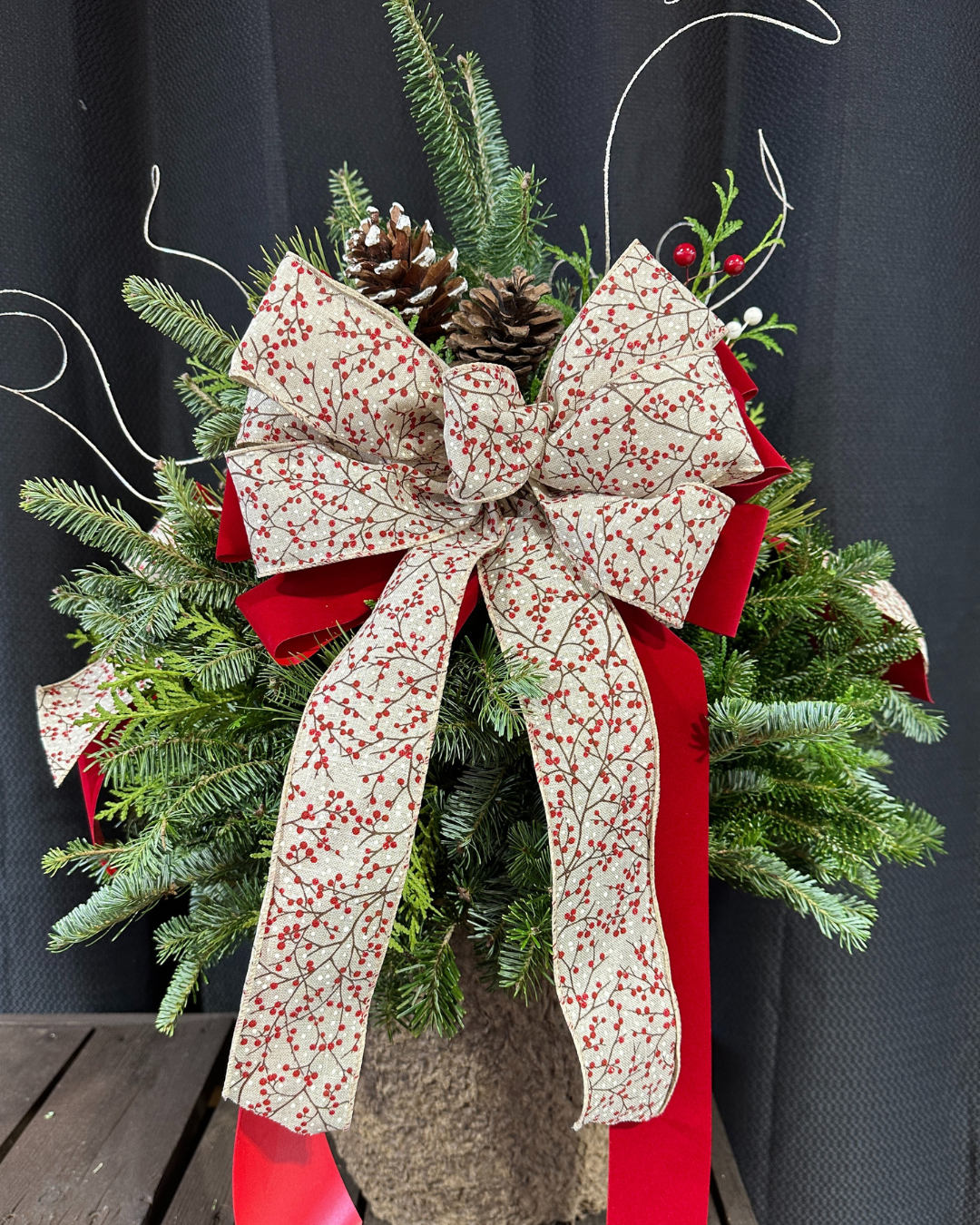 12'' Decorated Frosty Berry Fiber Pot (Xmas)