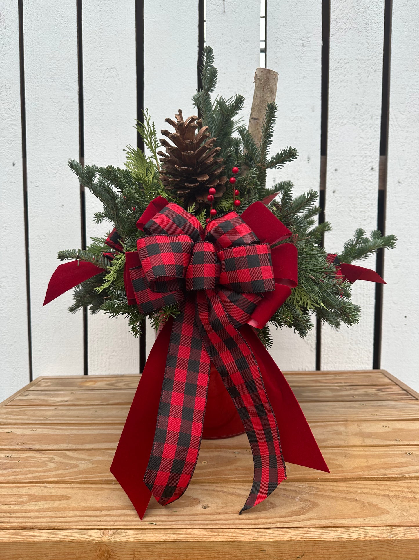 9'' Decorated Red & Black Buffalo Plaid Red Tin