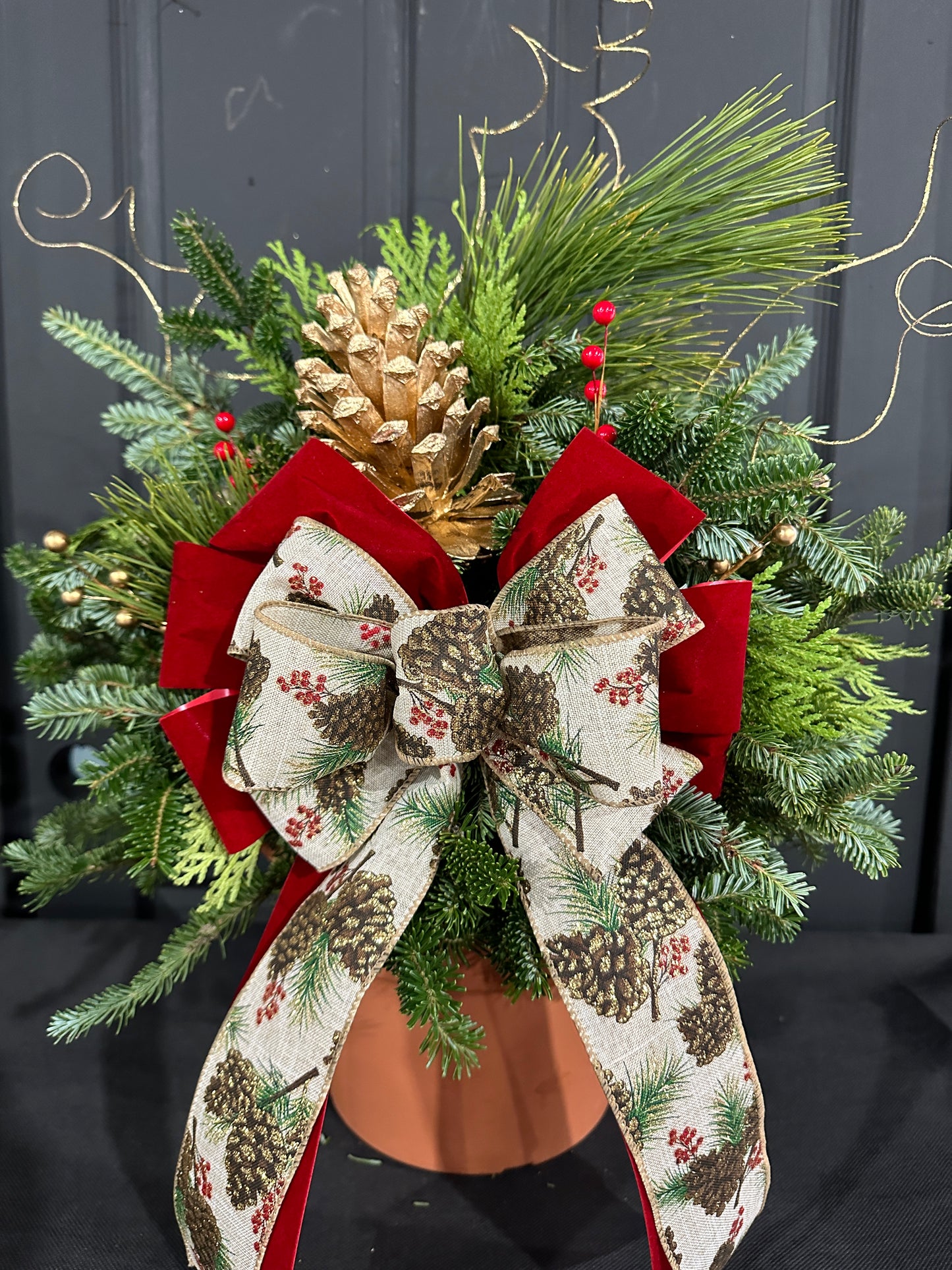 10'' Decorated Pinecone Standard Pot