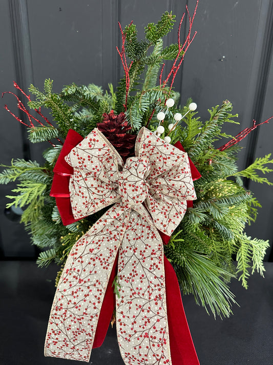 7'' Decorated Frosty Berry Red Tin