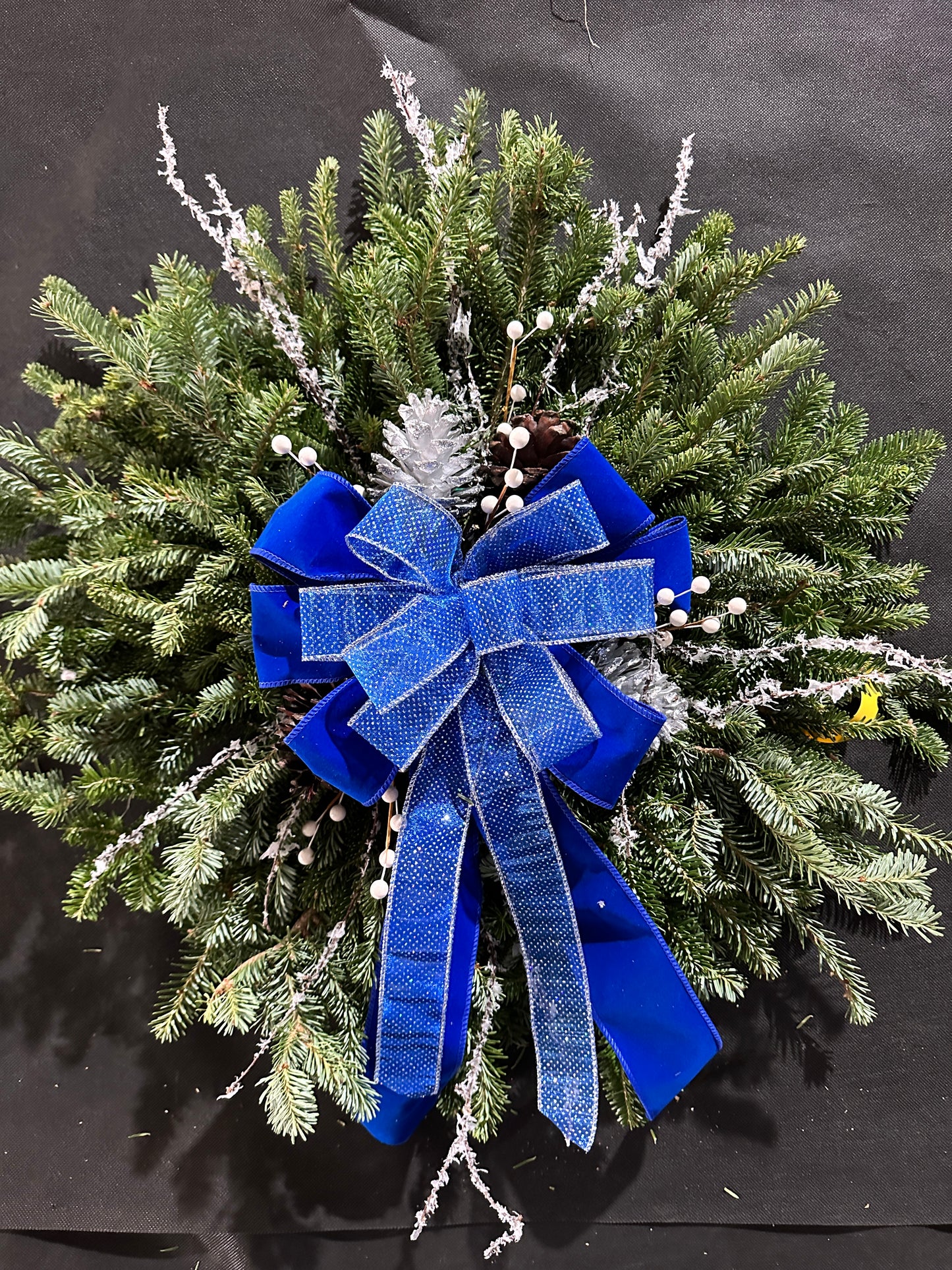 Grave Pillow - Blue (Xmas)